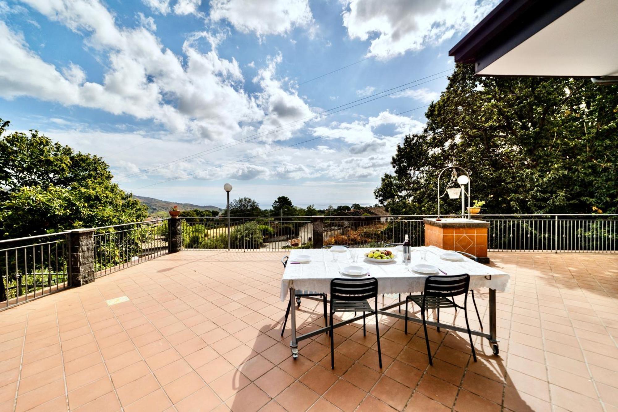 Villa Melany Casa Vacanza Piedimonte Etneo Exterior foto